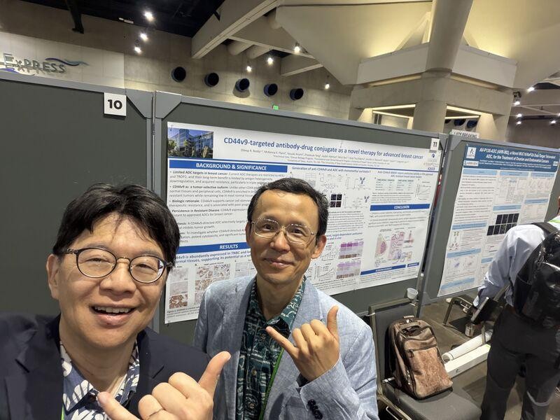 Naoto T. Ueno and Jangsoon Lee
